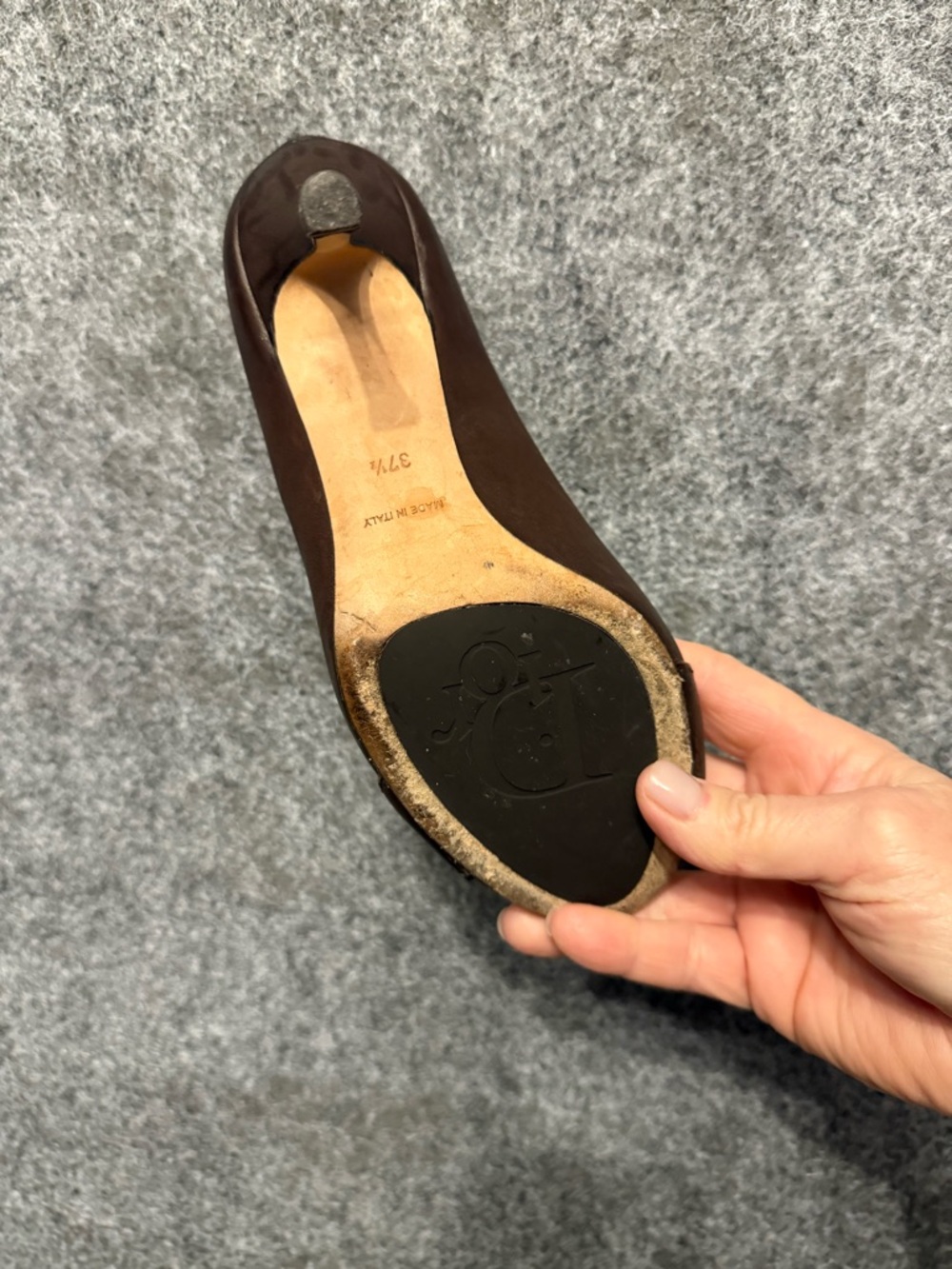 Christian Dior Women’s Brown Leather Buckle Pumps - Picture 8 of 8